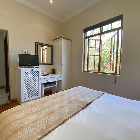 Turnberry Boutique Hotel Oudtshoorn Bagian luar foto