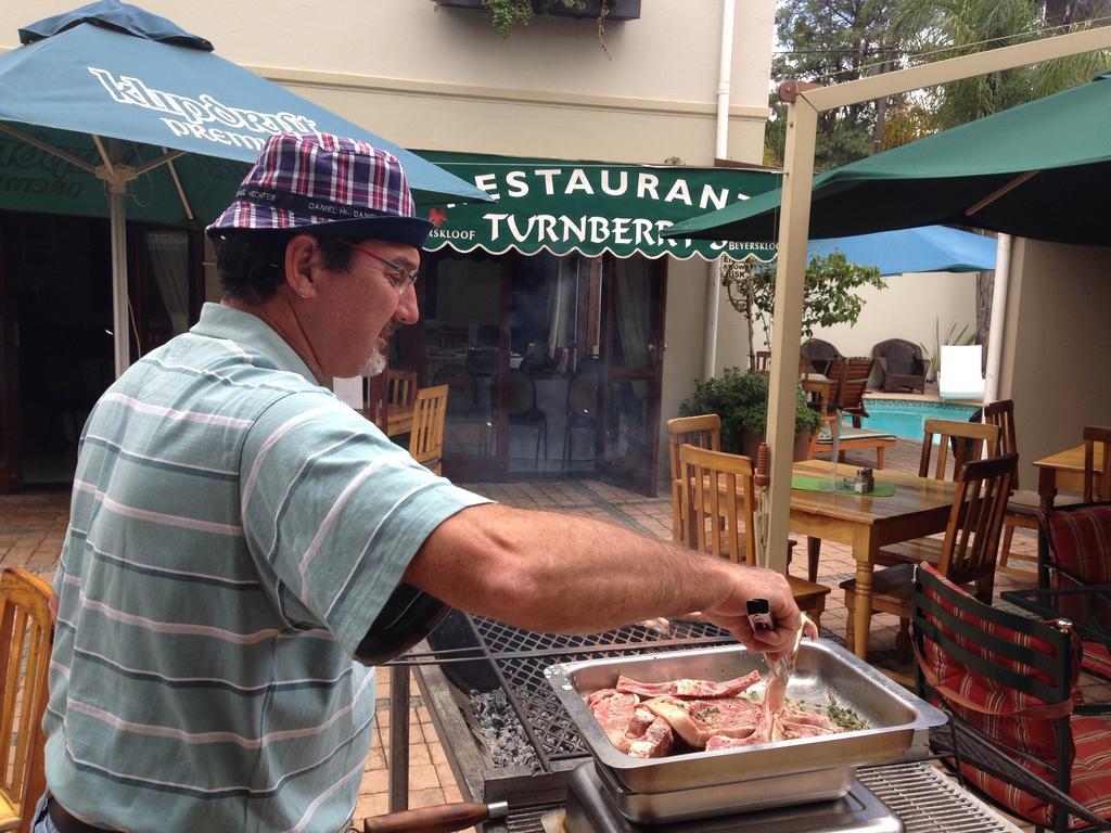 Turnberry Boutique Hotel Oudtshoorn Bagian luar foto