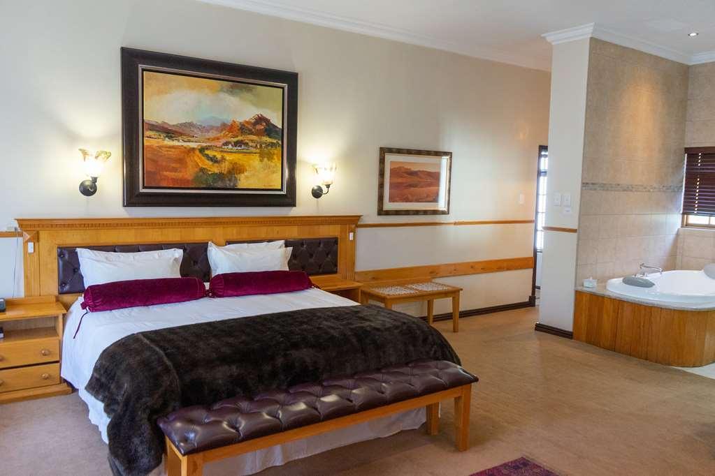 Turnberry Boutique Hotel Oudtshoorn Ruang foto