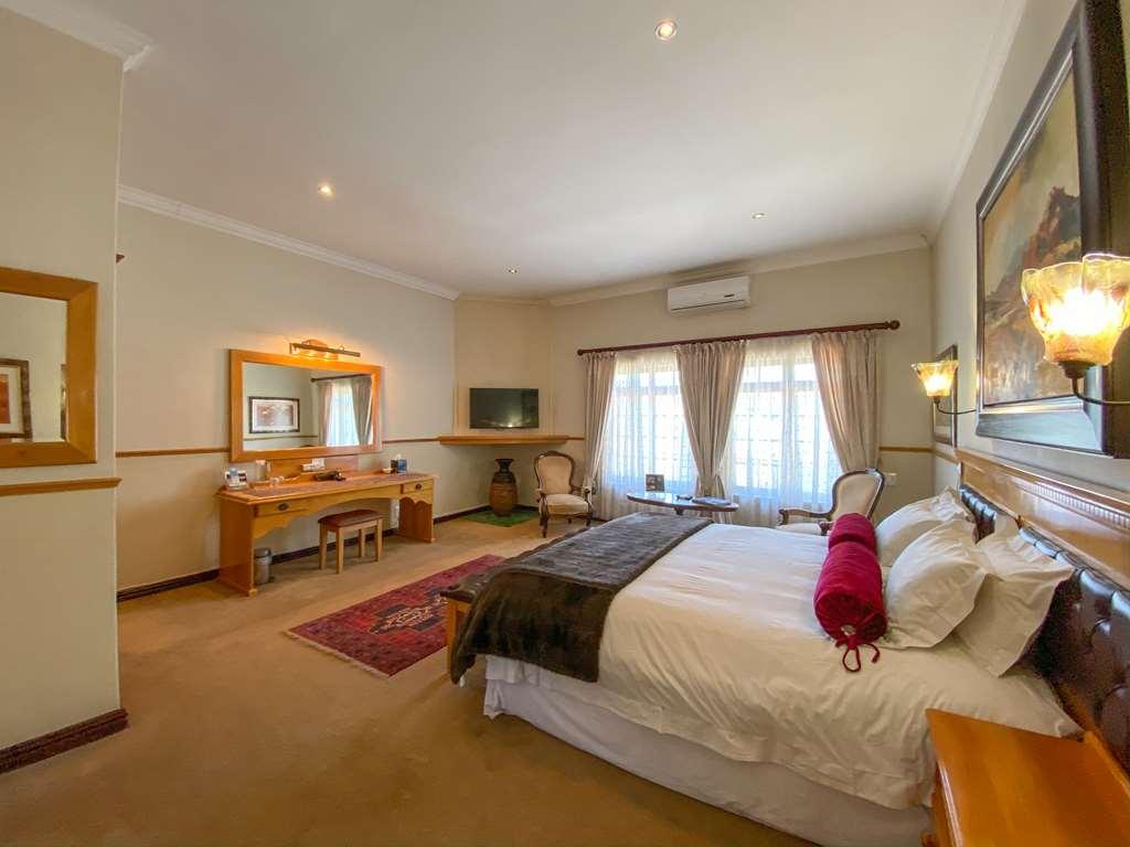 Turnberry Boutique Hotel Oudtshoorn Ruang foto