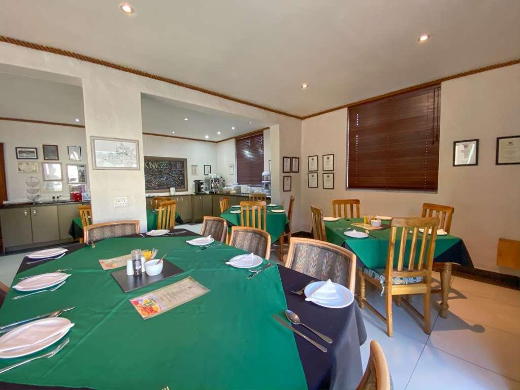 Turnberry Boutique Hotel Oudtshoorn Restoran foto